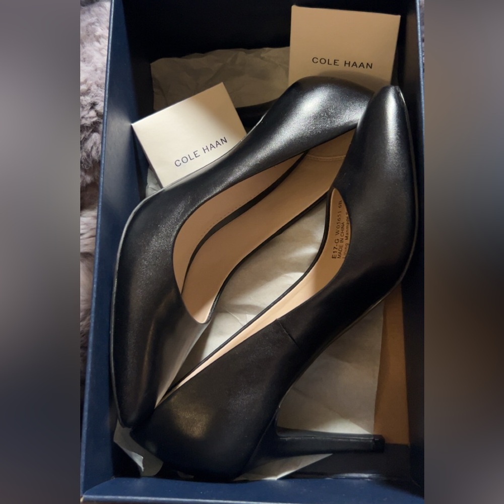 Cole Haan Women's Amelia Grand 85mm Dress Pump US 6M - Picture 2 of 3